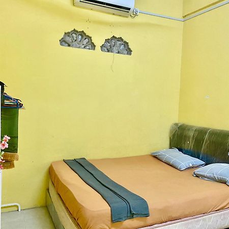 Umi Homestay Batu Buruk Куала-Тренгану Экстерьер фото